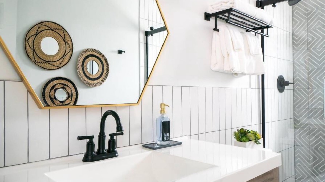 Photo of Bathroom in Melrose
