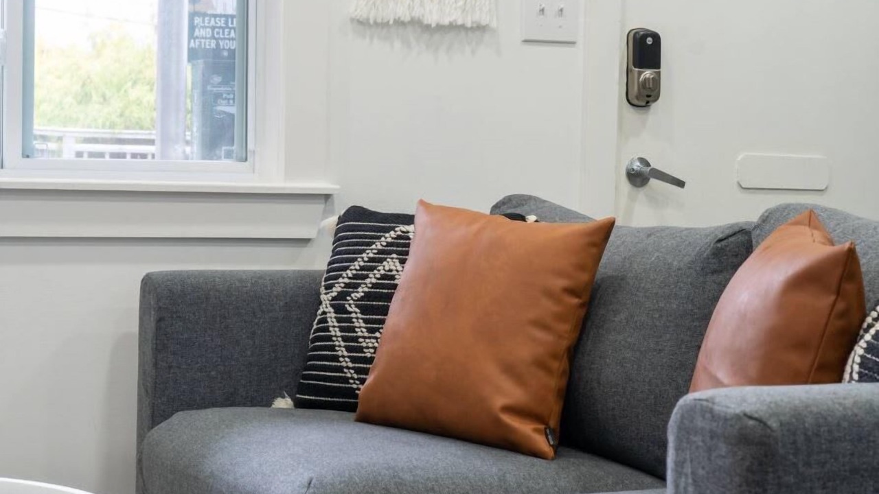 Photo of Livingroom in Melrose