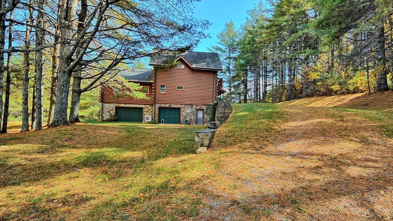 Photo of Others in Laurel Springs