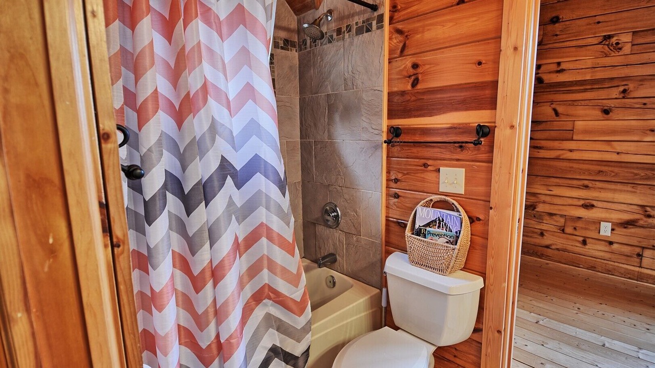 Photo of Bathroom in Laurel Springs