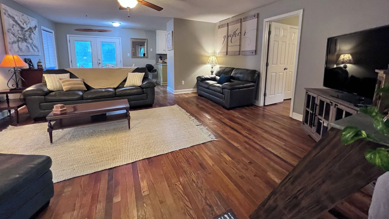 Photo of Livingroom in Hurdle Mills