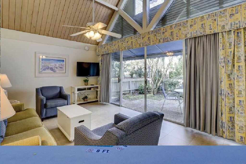 Photo of Livingroom in Palmetto Dunes