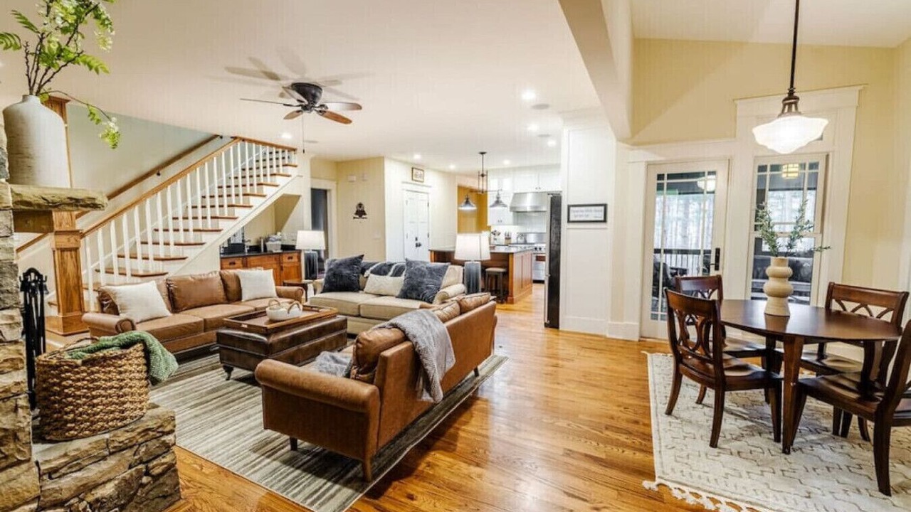 Photo of Livingroom in Fletcher