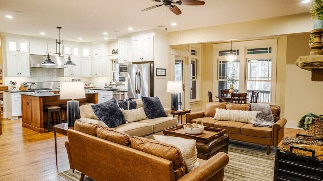 Photo of Livingroom in Fletcher