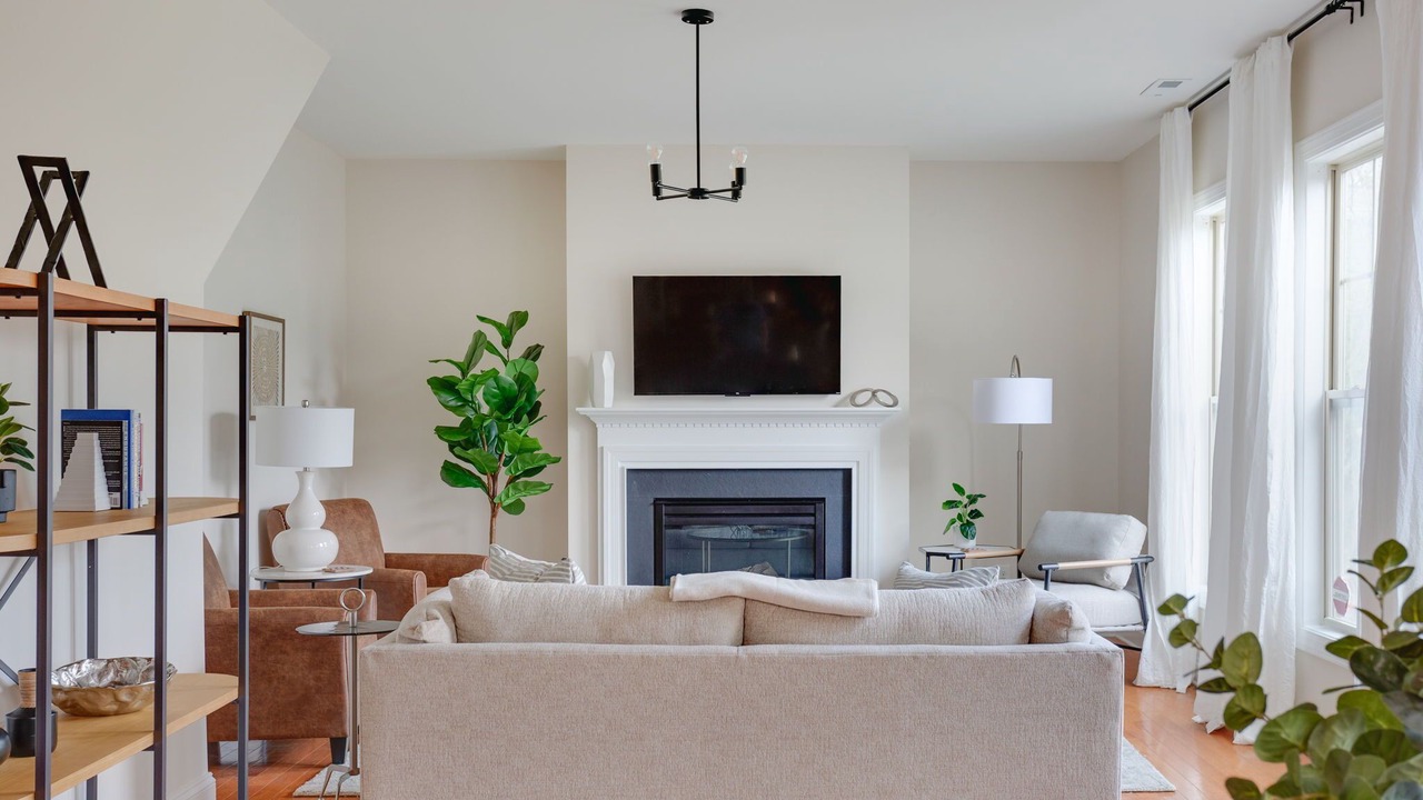 Photo of Livingroom in Cary