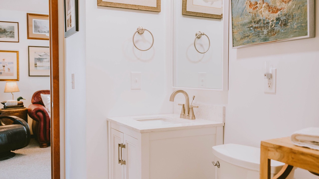 Photo of Bathroom in Nags Head