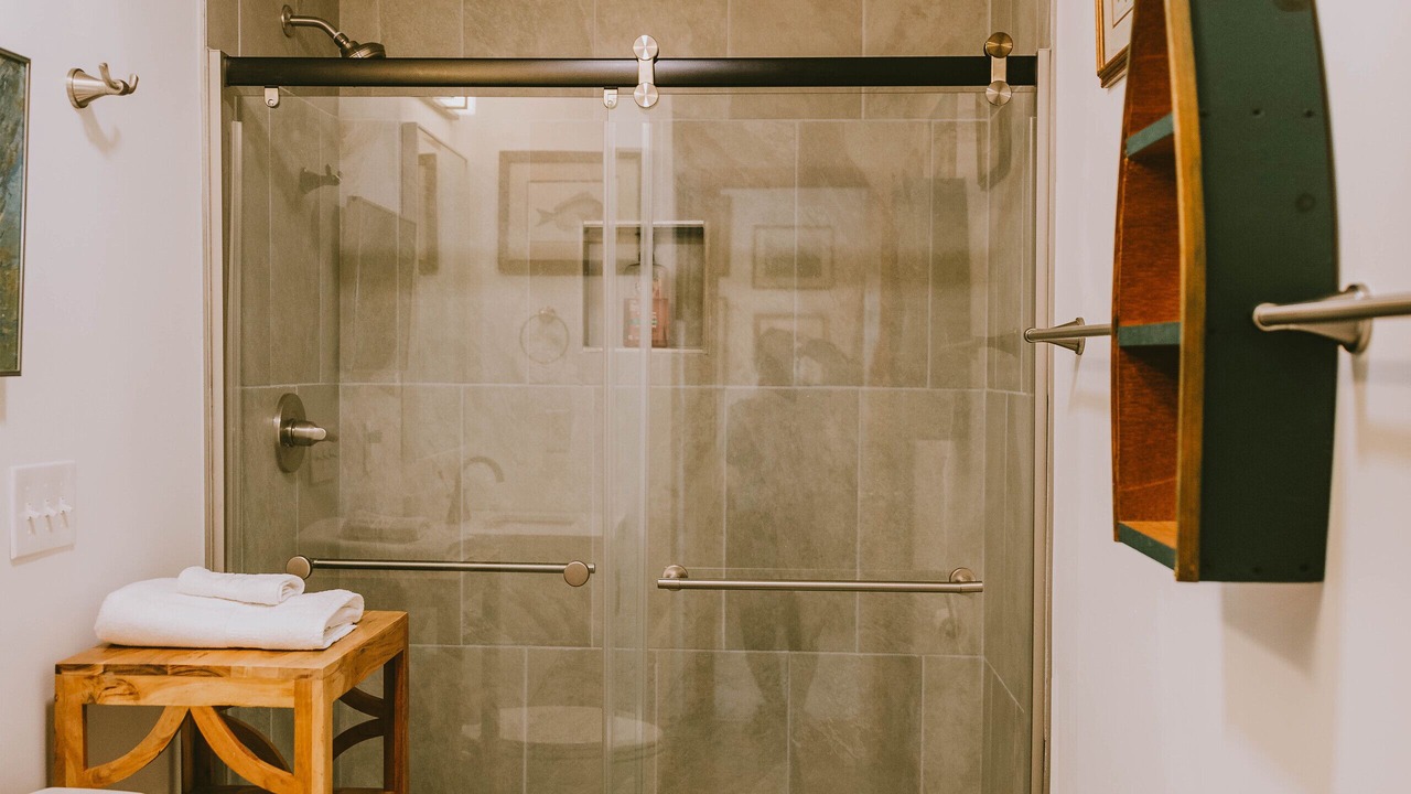Photo of Bathroom in Nags Head