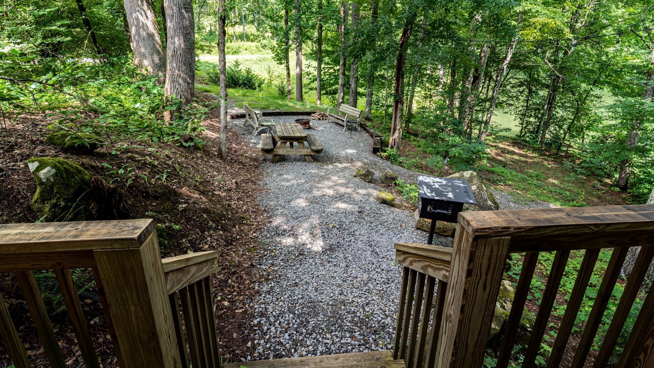 Photo of Patio Balcony in Robbinsville