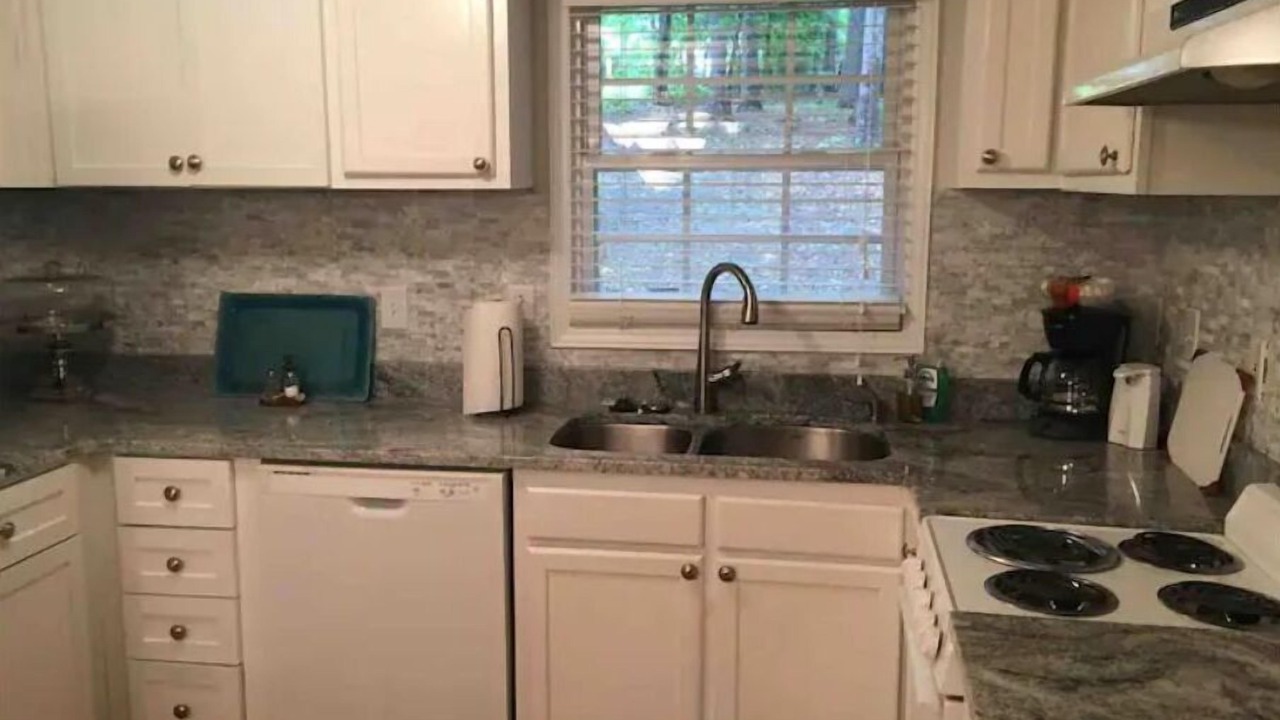Photo of Kitchen in New London