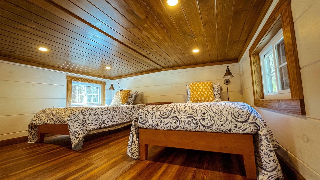 Photo of Bedroom in Old Fort