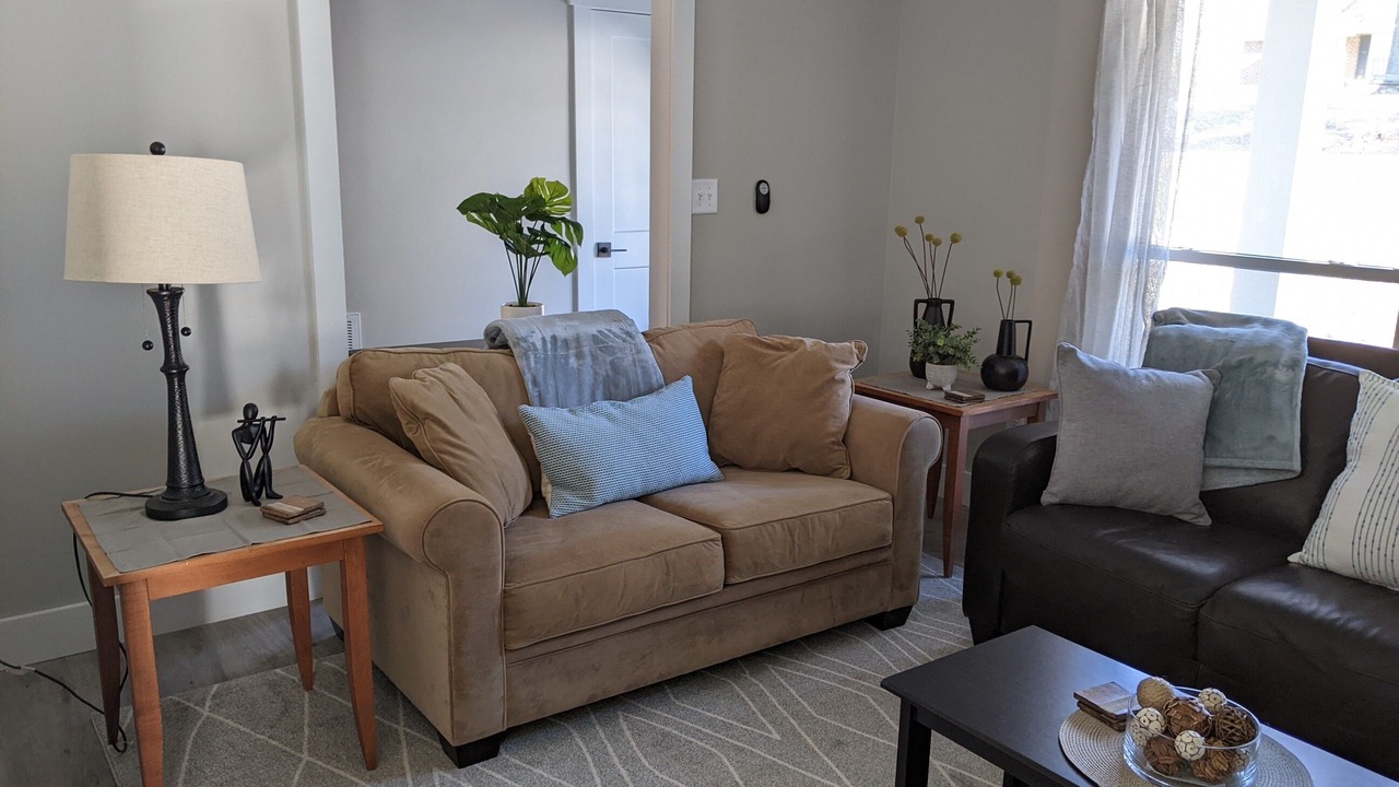 Photo of Livingroom in Southeast Raleigh