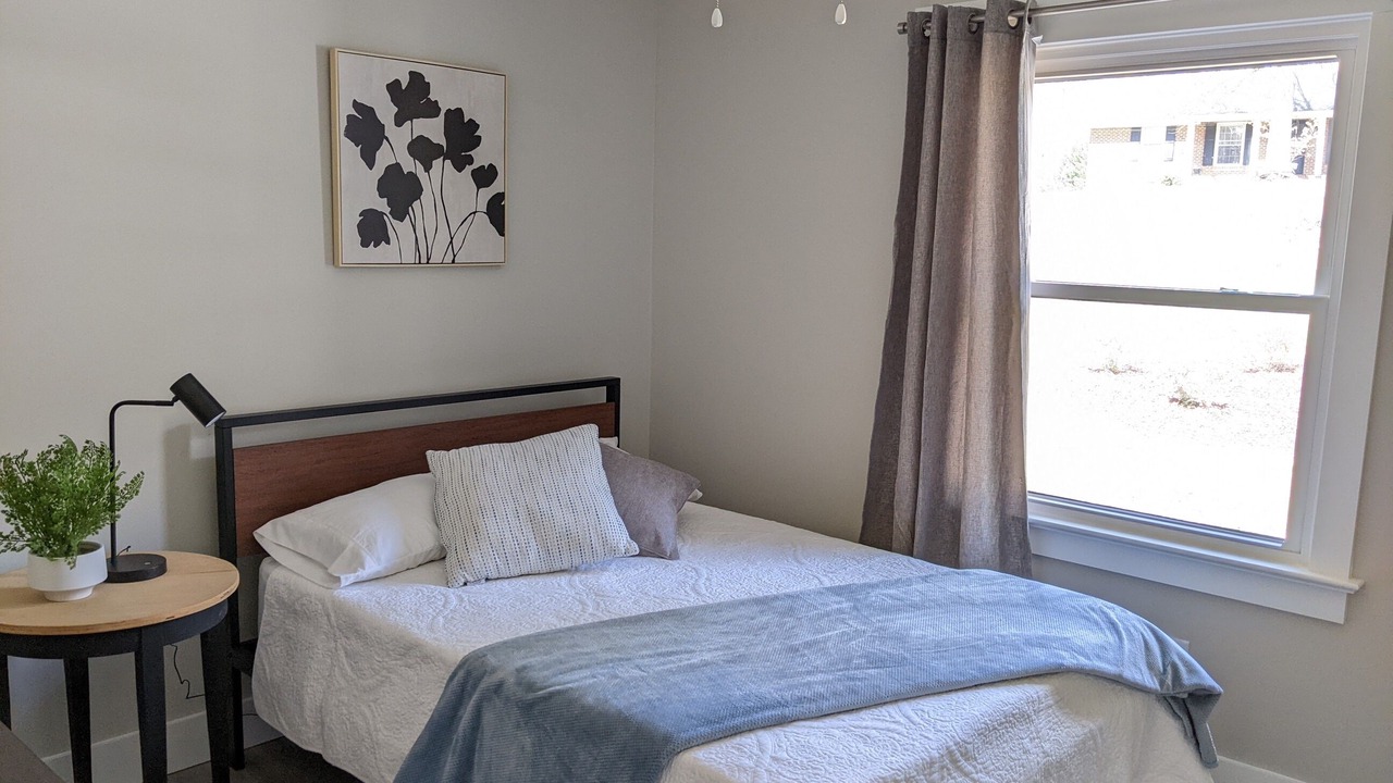 Photo of Bedroom in Southeast Raleigh