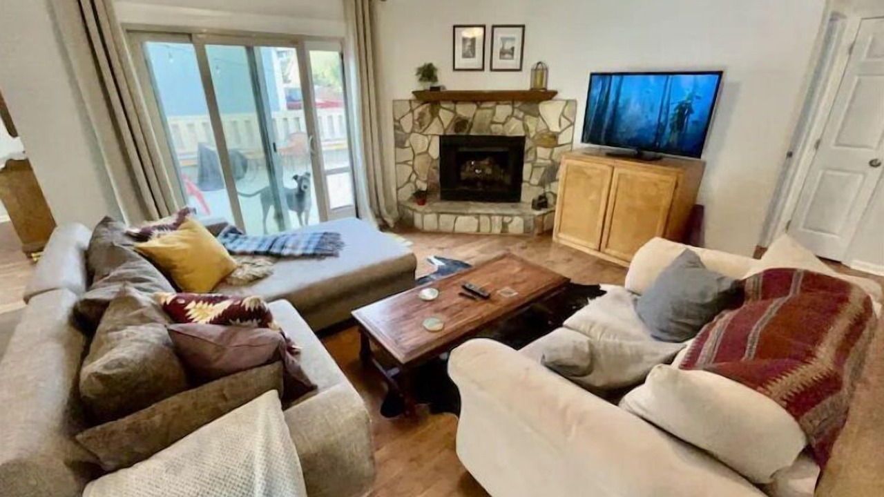 Photo of Livingroom in Fayetteville