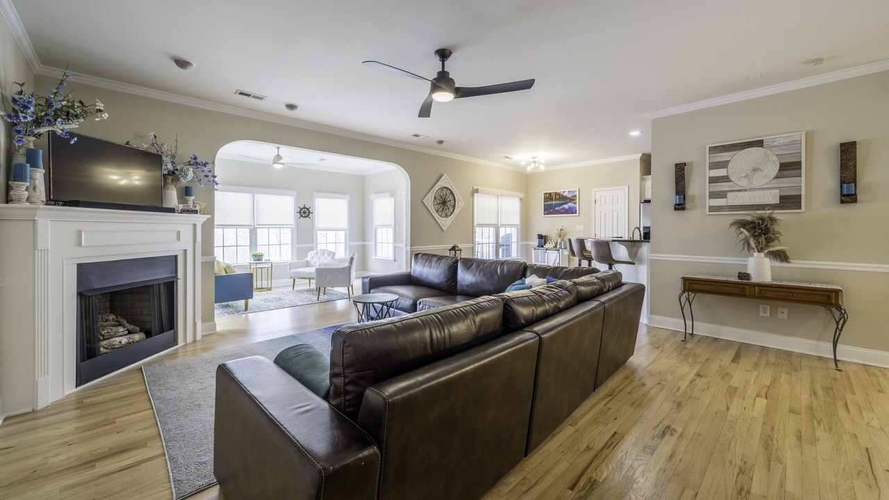 Photo of Livingroom in Barium Springs