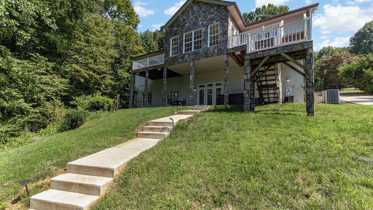 Photo of Outdoor in Barium Springs