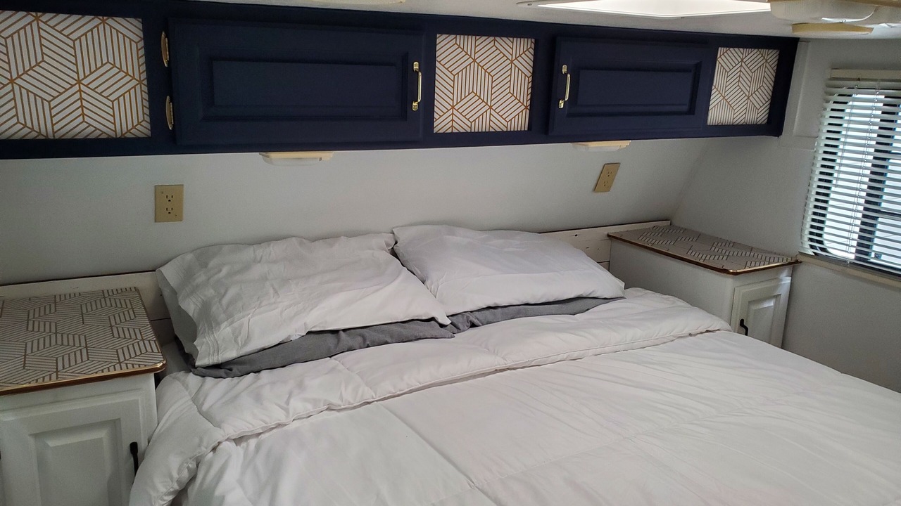 Photo of Bedroom in Downtown