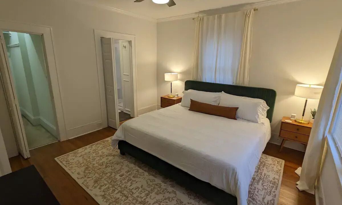 Photo of Bedroom in Myers Park