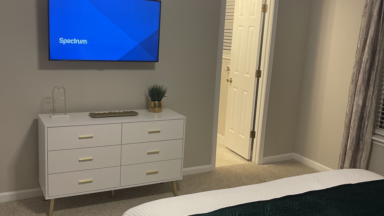 Photo of Bedroom in Colington