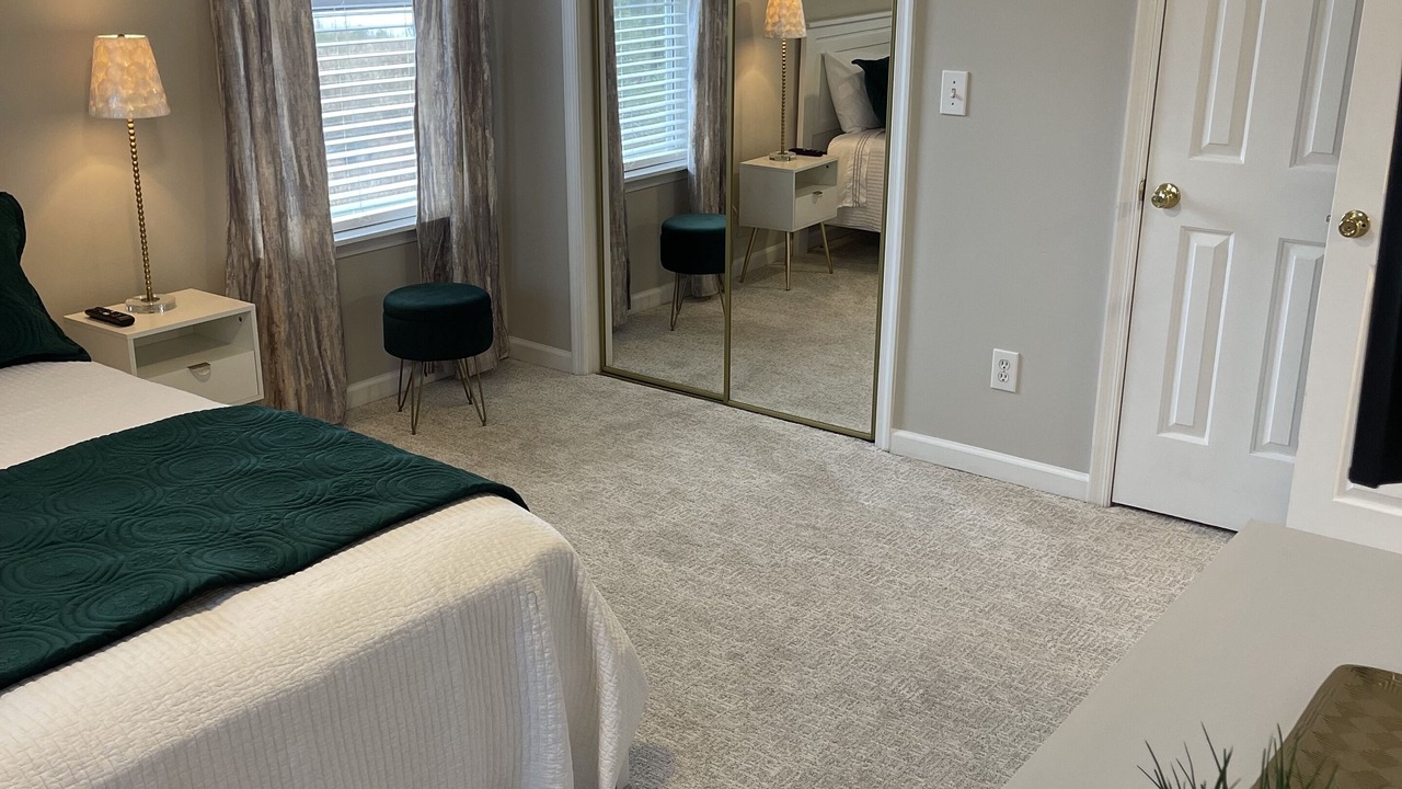 Photo of Bedroom in Colington