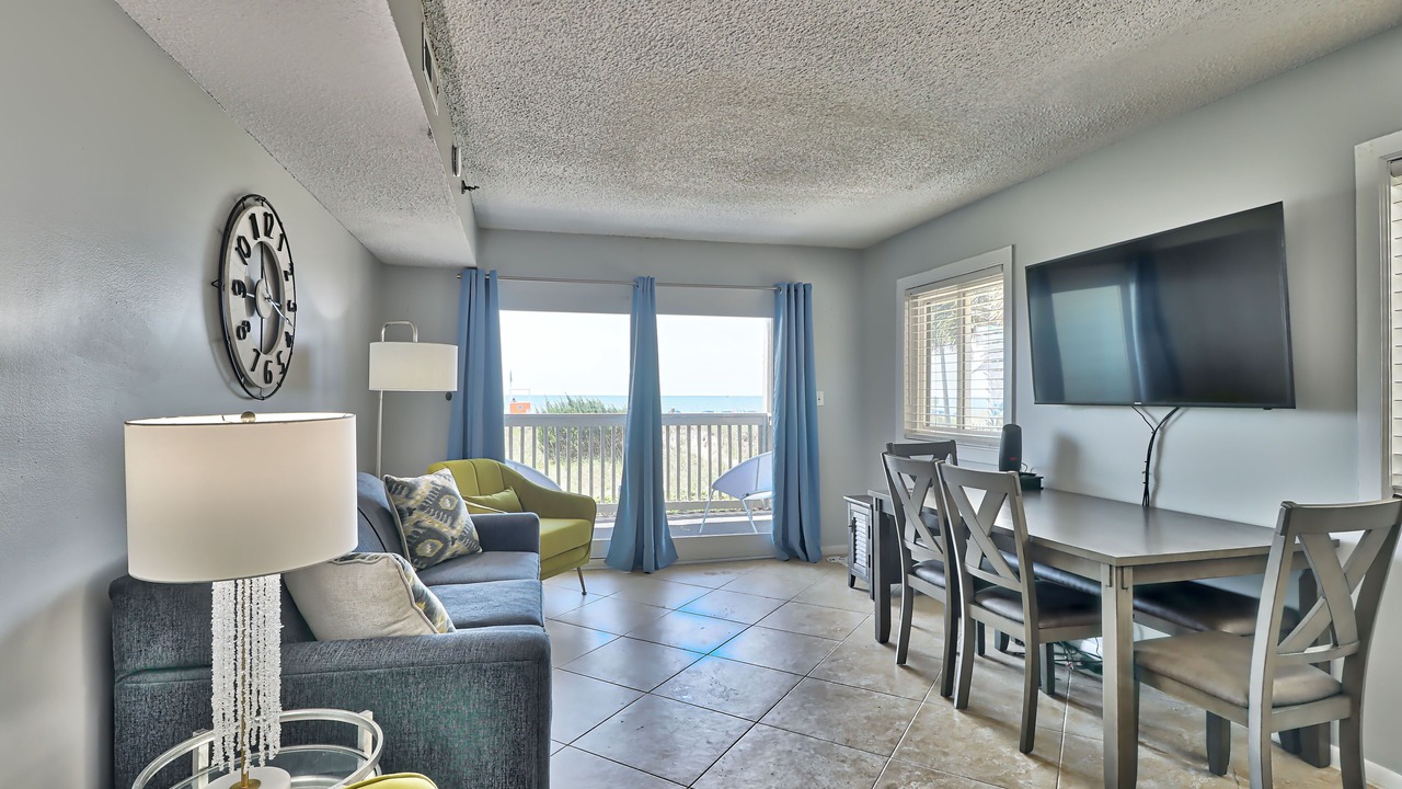Photo of Livingroom in Ash