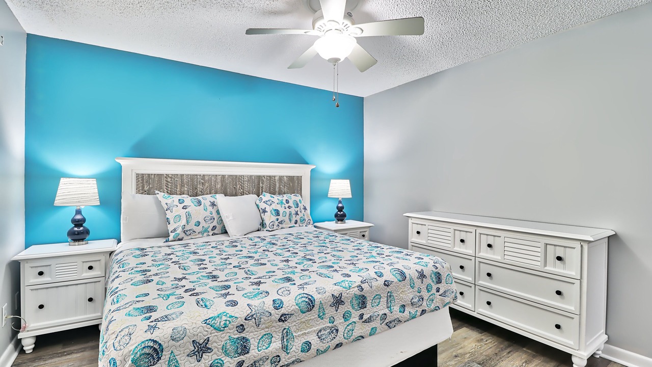 Photo of Bedroom in Ash