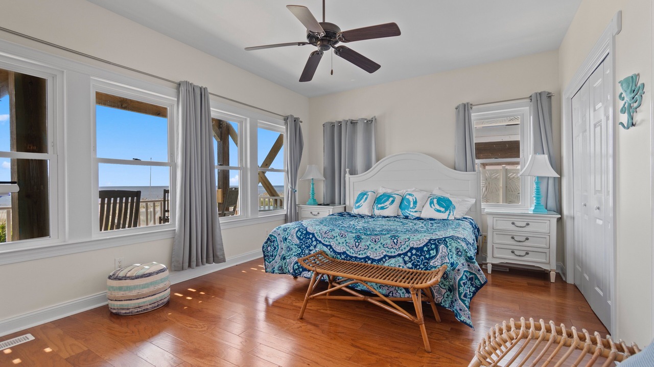 Photo of Bedroom in Holden Beach