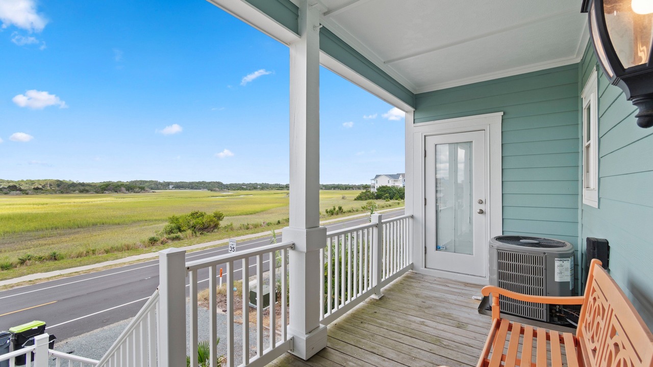 Photo of Patio Balcony in Holden Beach