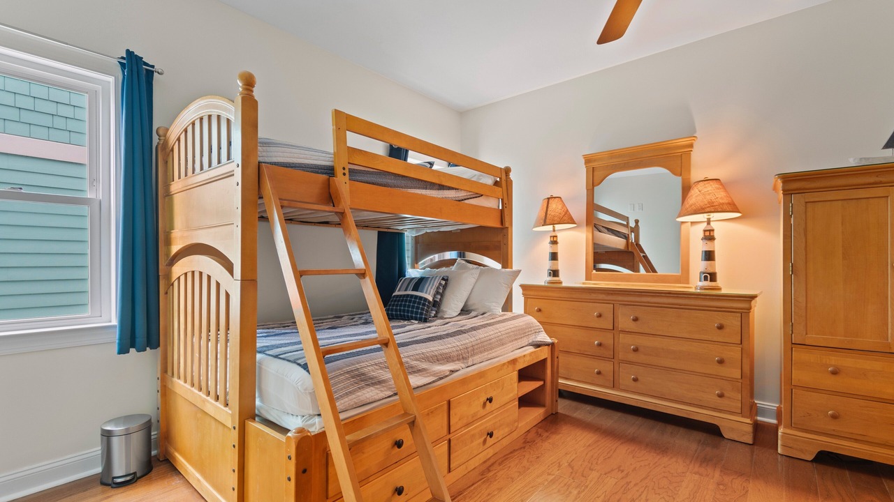 Photo of Bedroom in Holden Beach