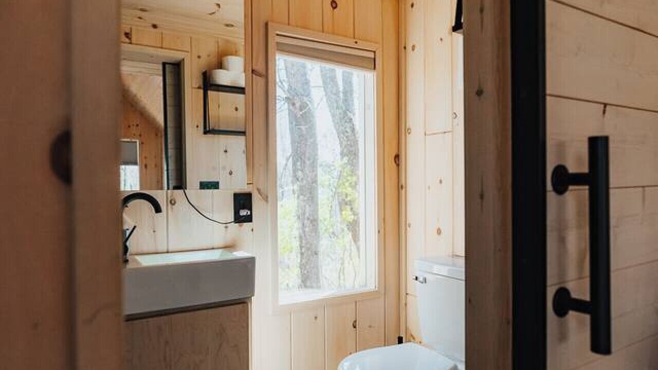 Photo of Bathroom in Swannanoa