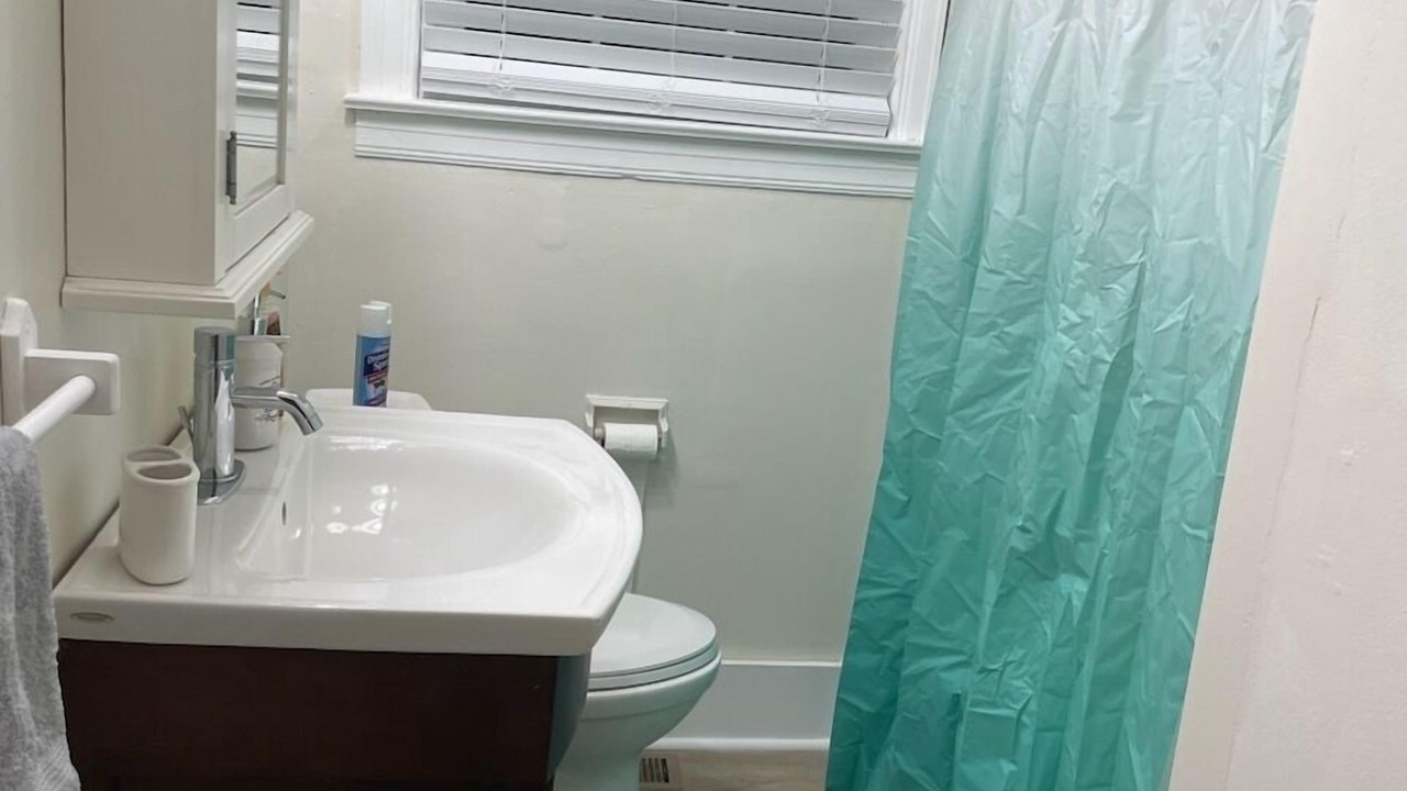Photo of Bathroom in Inglewood