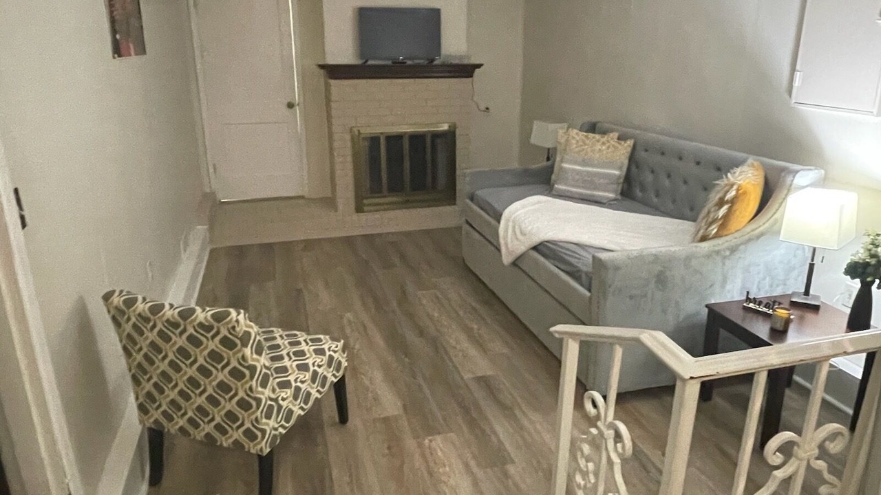 Photo of Livingroom in Inglewood