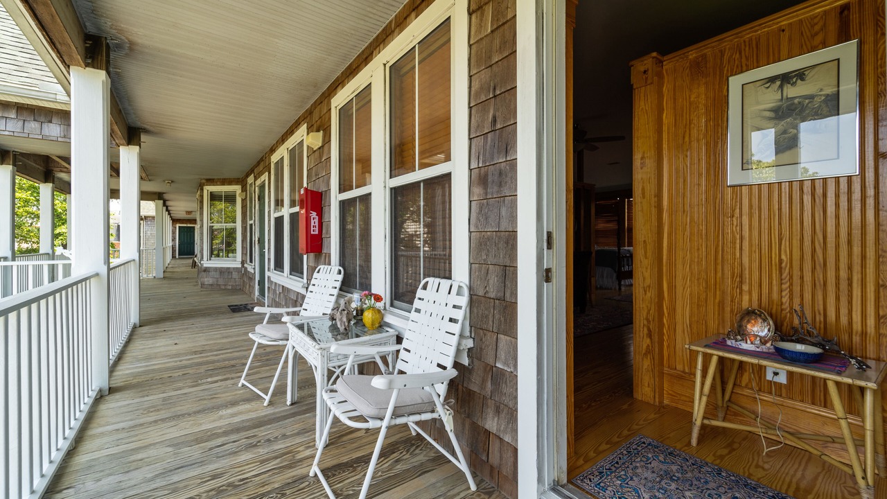Photo of Patio Balcony in Historic Downtown Manteo