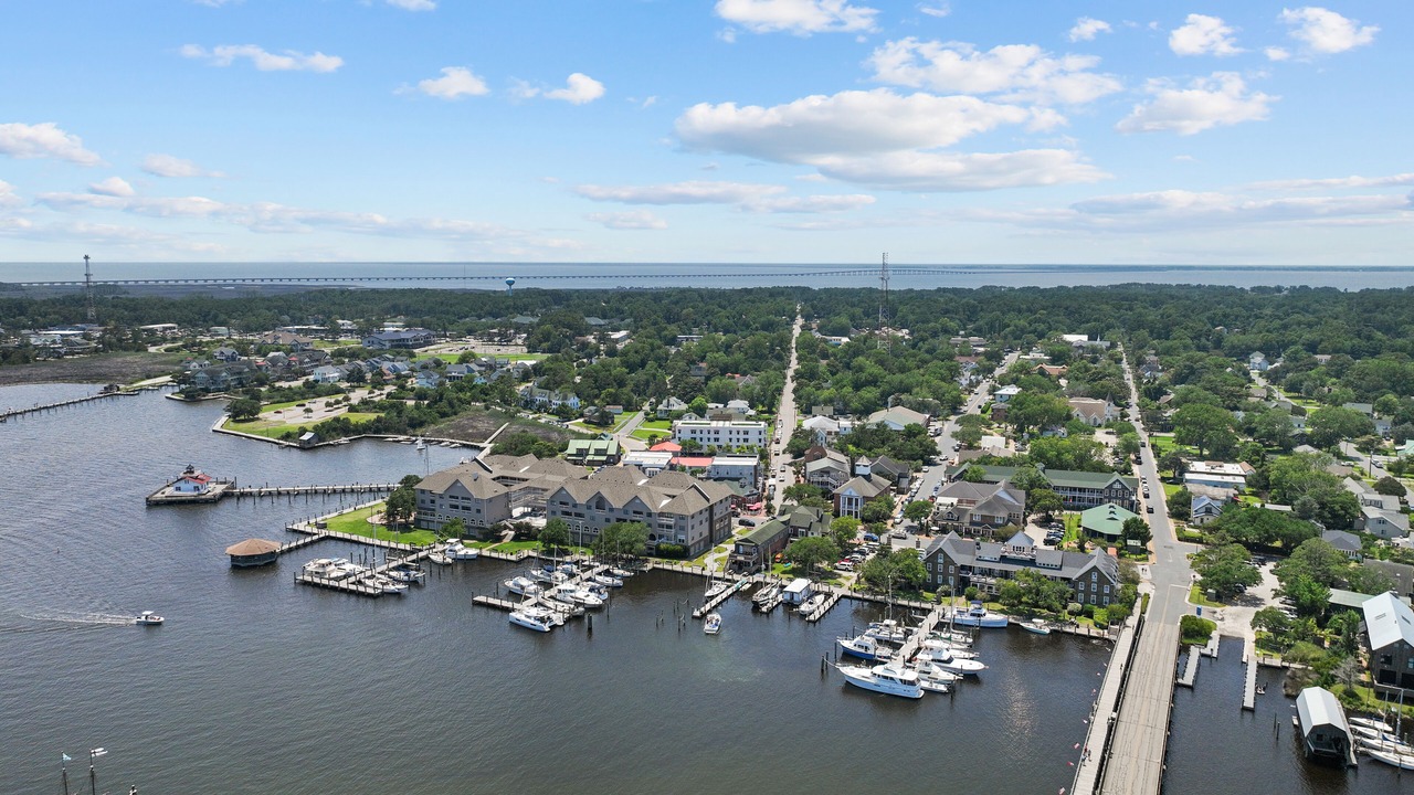 Photo of Others in Historic Downtown Manteo