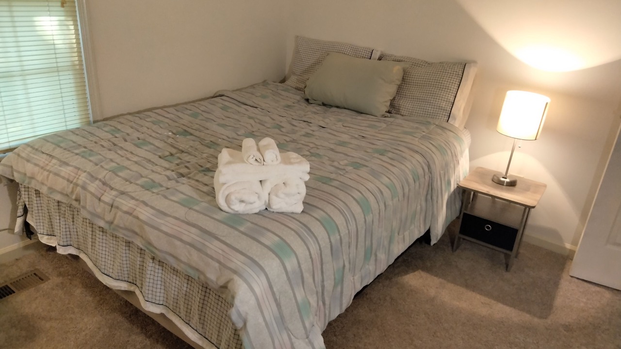 Photo of Bedroom in Apex
