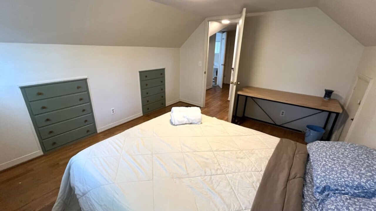Photo of Bedroom in Greensboro