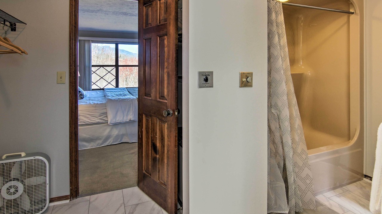 Photo of Bedroom in Burnsville