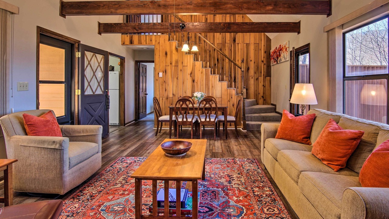Photo of Livingroom in Burnsville