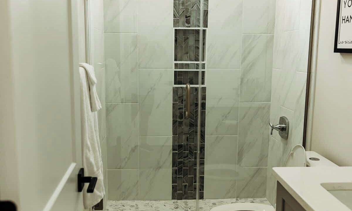 Photo of Bathroom in Garden City