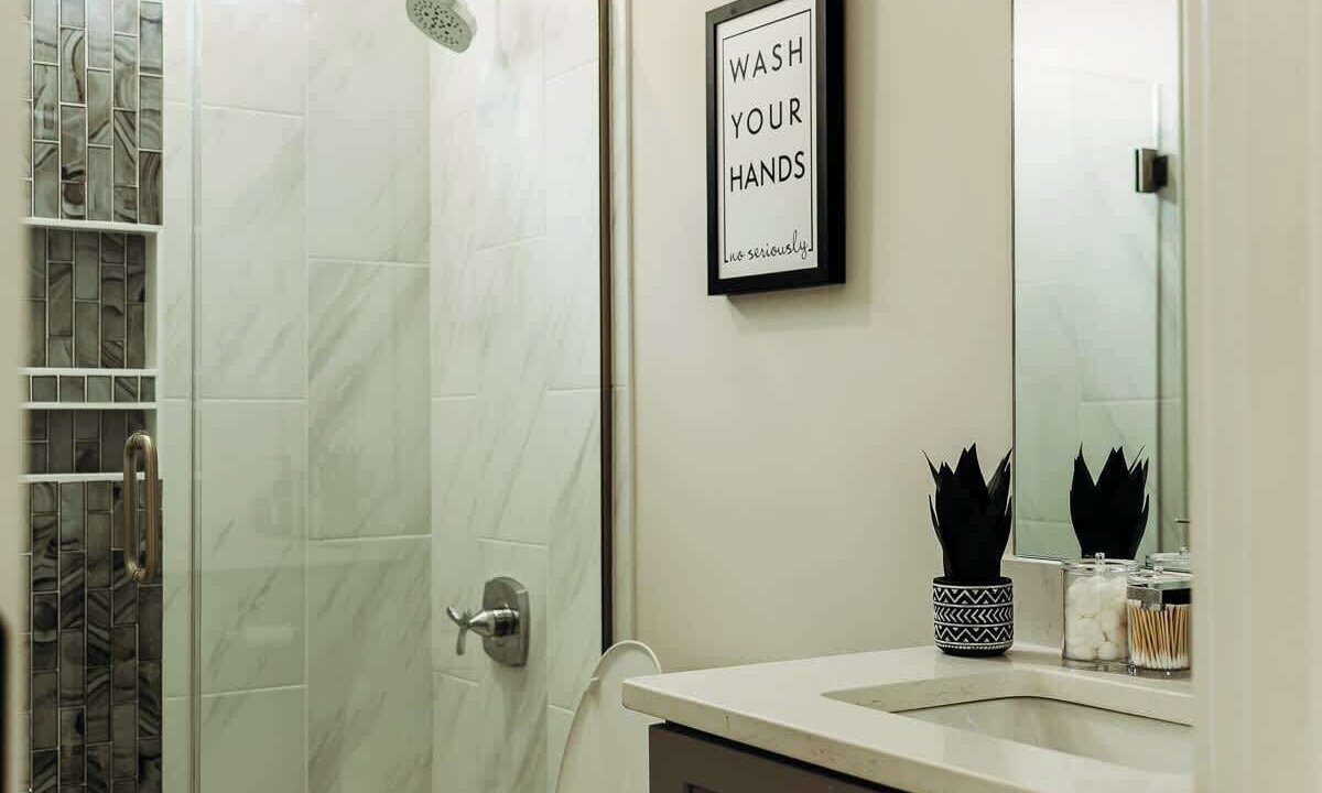Photo of Bathroom in Garden City