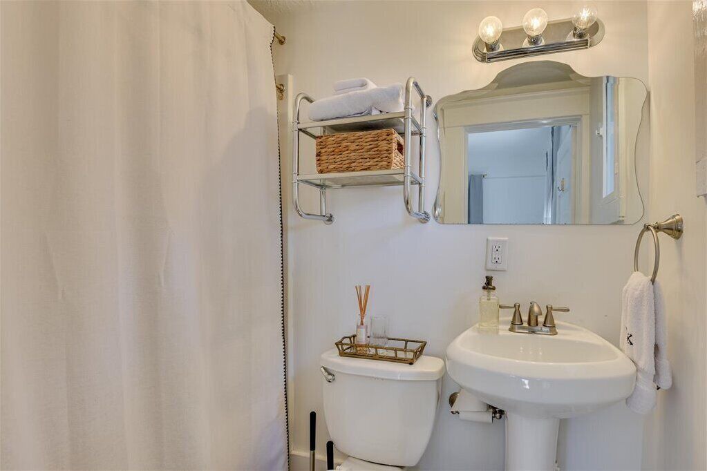 Photo of Bathroom in Summerville