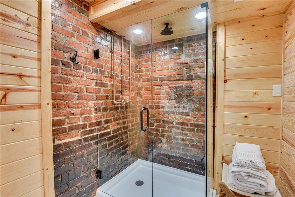 Photo of Bathroom in Summerville