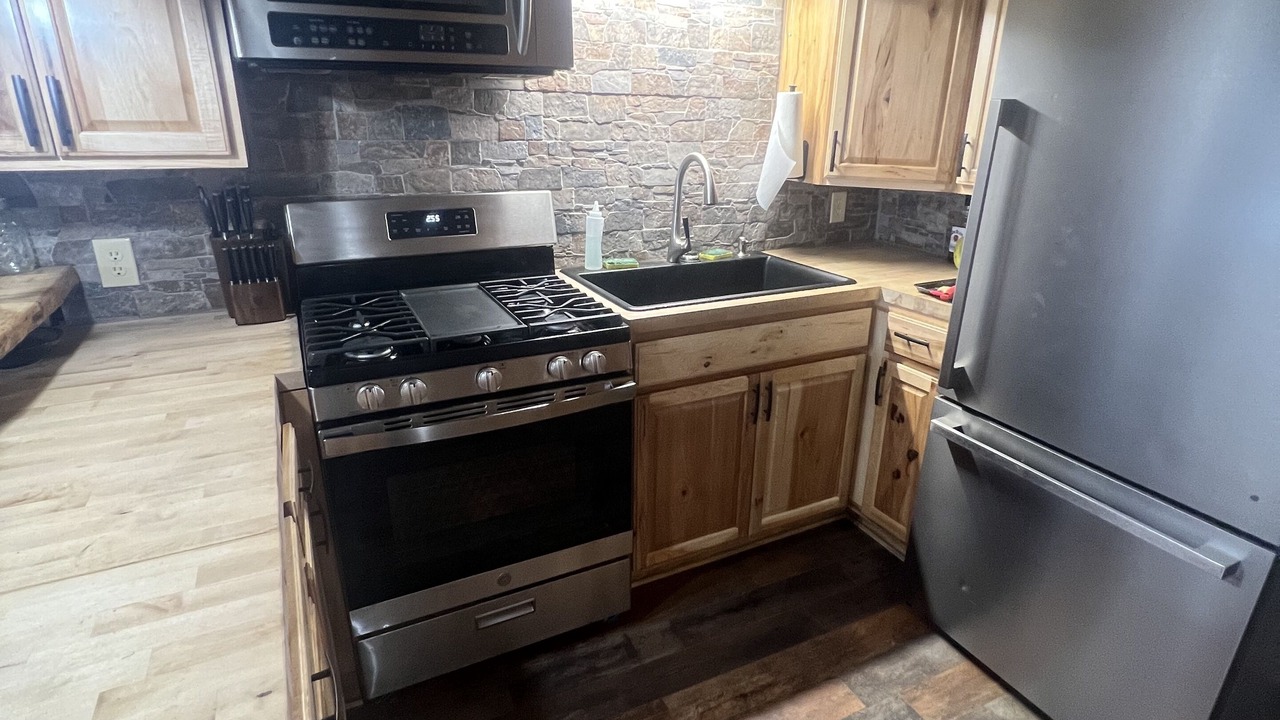 Photo of Kitchen in State Road