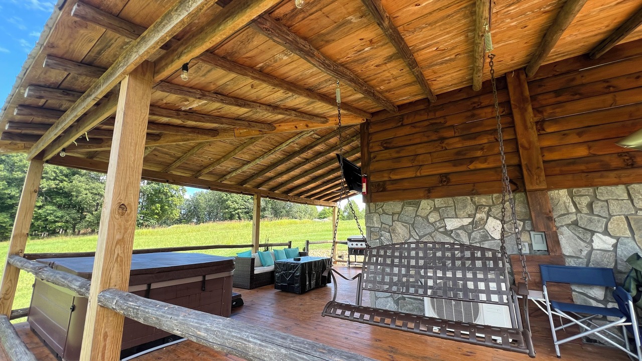 Photo of Outdoor in State Road
