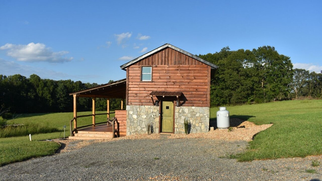 Photo of Outdoor in State Road