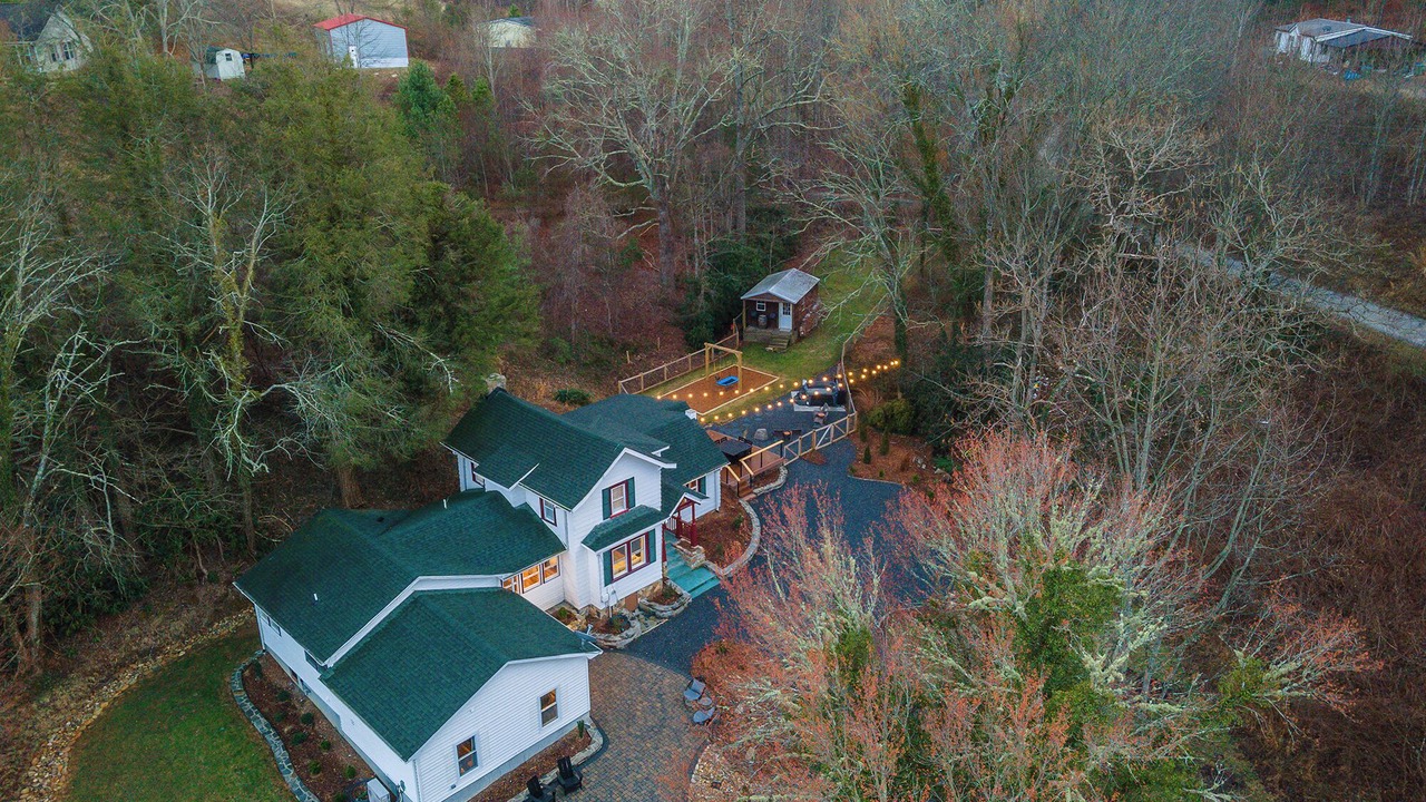 Photo of Outdoor in Fairview