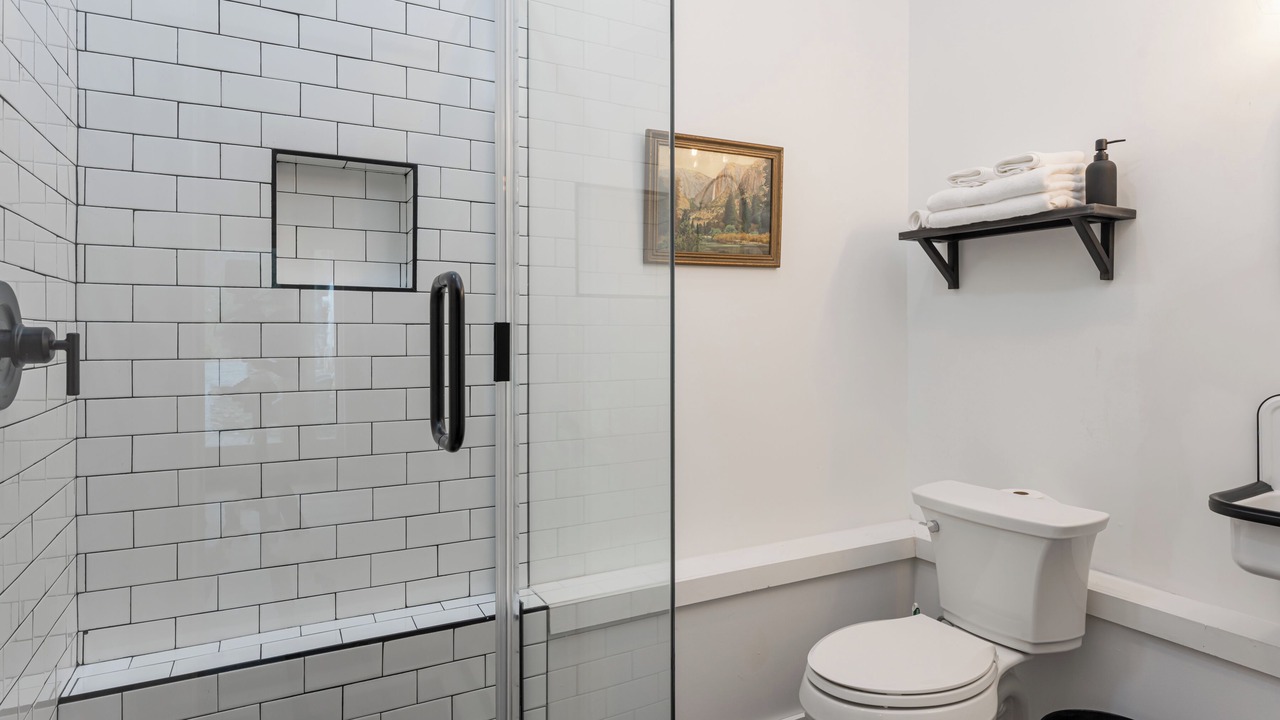 Photo of Bathroom in Fairview