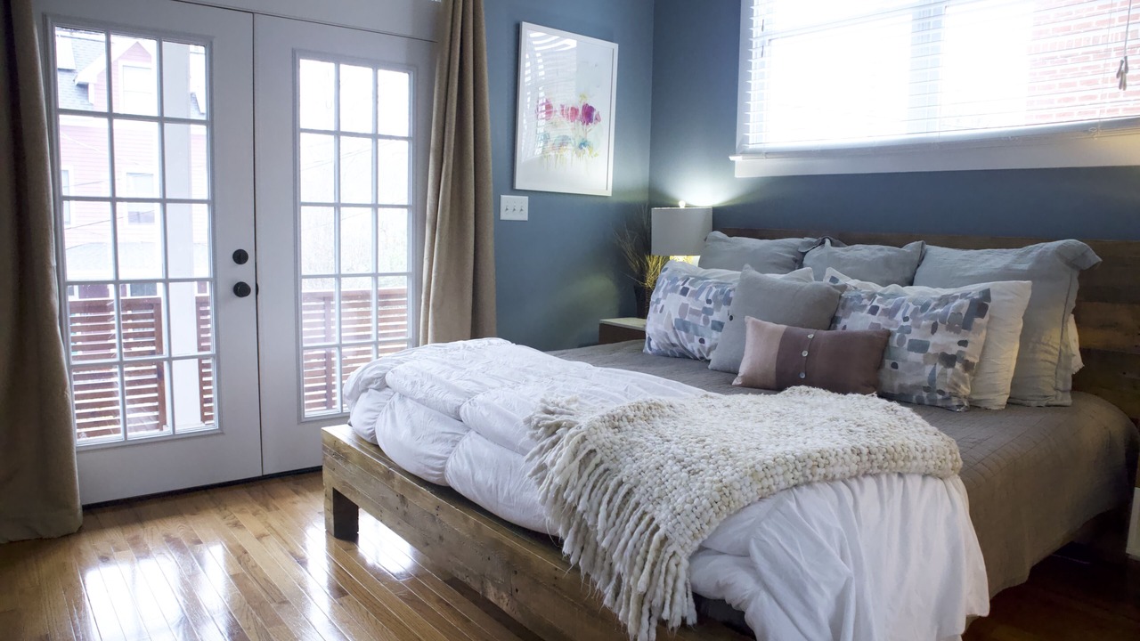 Photo of Bedroom in Downtown