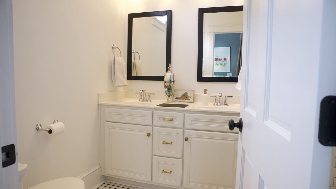 Photo of Bathroom in Downtown