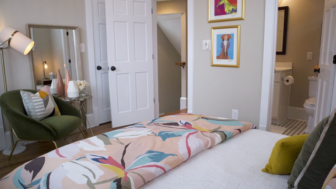 Photo of Bedroom in Downtown