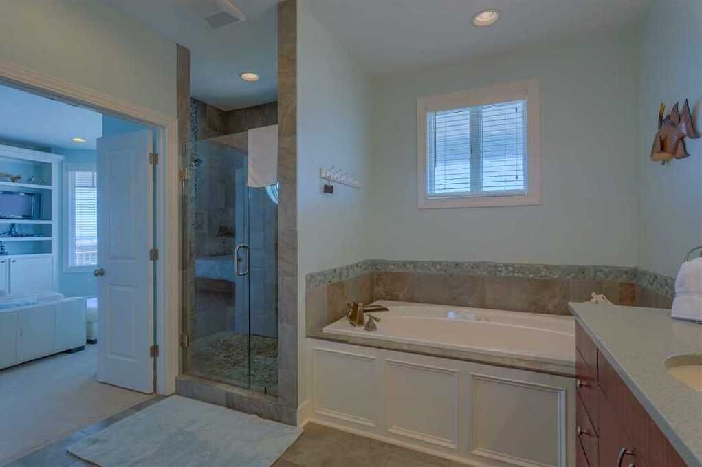 Photo of Bathroom in Holden Beach